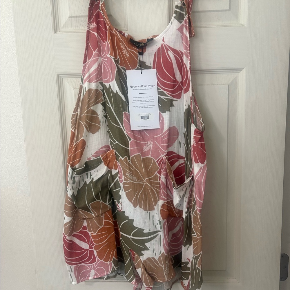 Lex Breezy Hawai’i shorts romper size XL new with tags